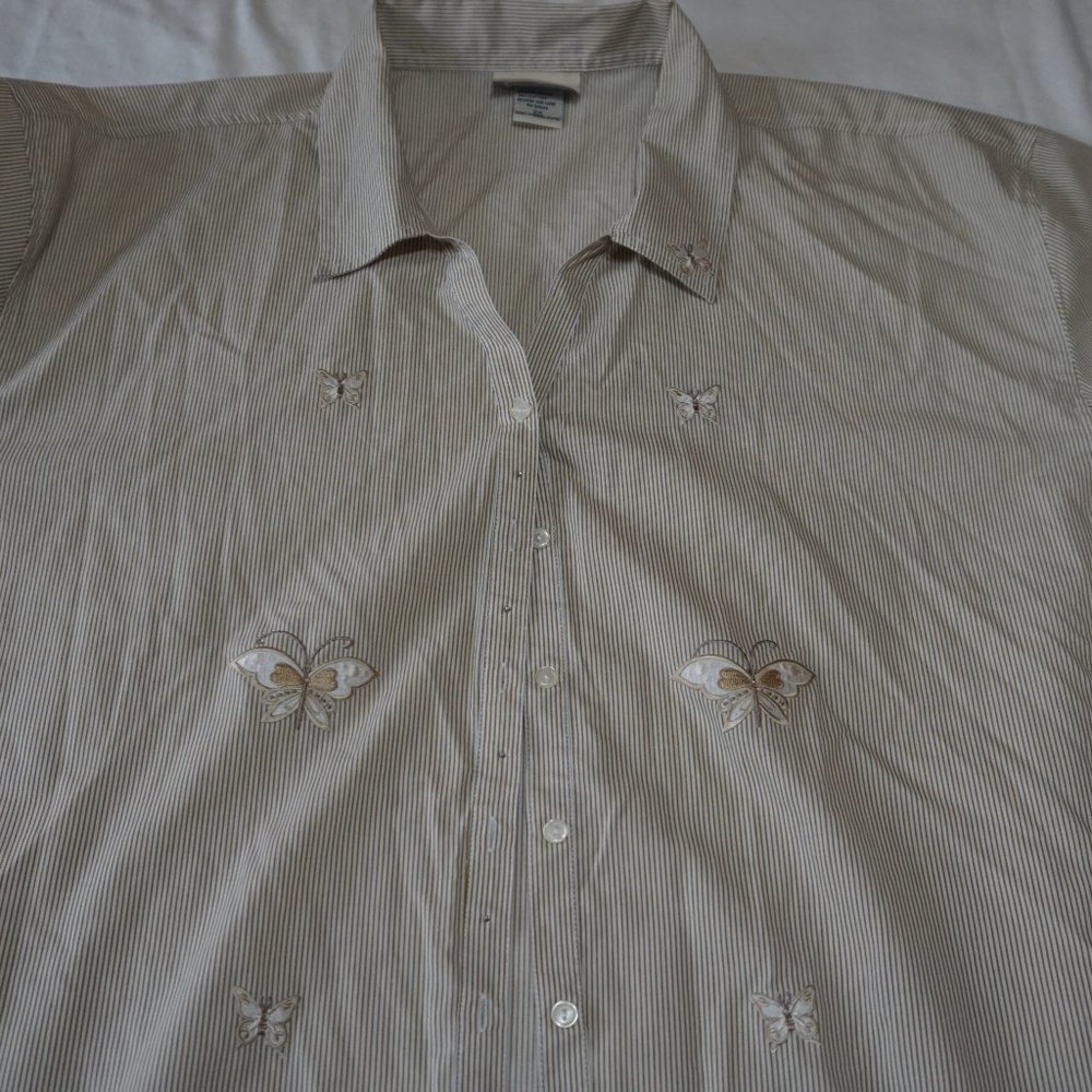 2X | Cream Stripped Button Down 0009